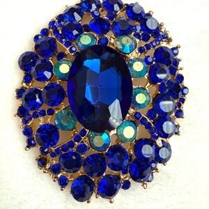 Elegant Blue and Goldtone Brooch / Pendant NWOT